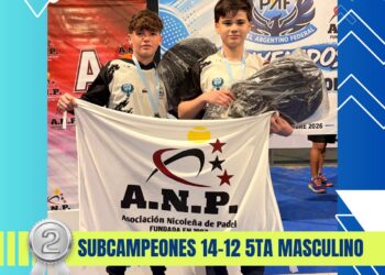 San Nicolás fue sede de una verdadera fiesta del pádel de menores