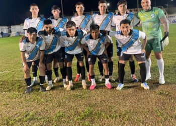 Paraná goleó, Argentino dio el golpe y la punta del Clausura cambió de manos