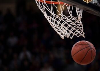 El básquet nicoleño llega al cierre de la fase regular entre resultados, desprolijidades y una ausencia que altera el torneo