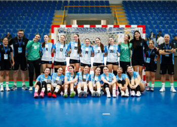 Mundial U-16 de Handball: con la nicoleña Luana Ouakim, Argentina sufrió su segunda derrota ante Rusia
