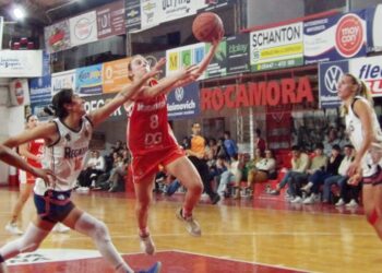 Regatas hace historia: debuta por primera vez en la Liga Nacional Femenina