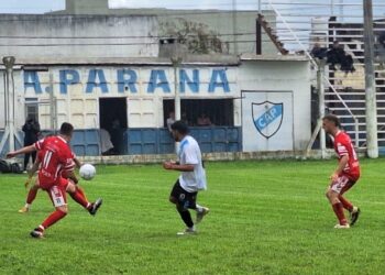 En el final, Mitre se llevó la ida ante Paraná