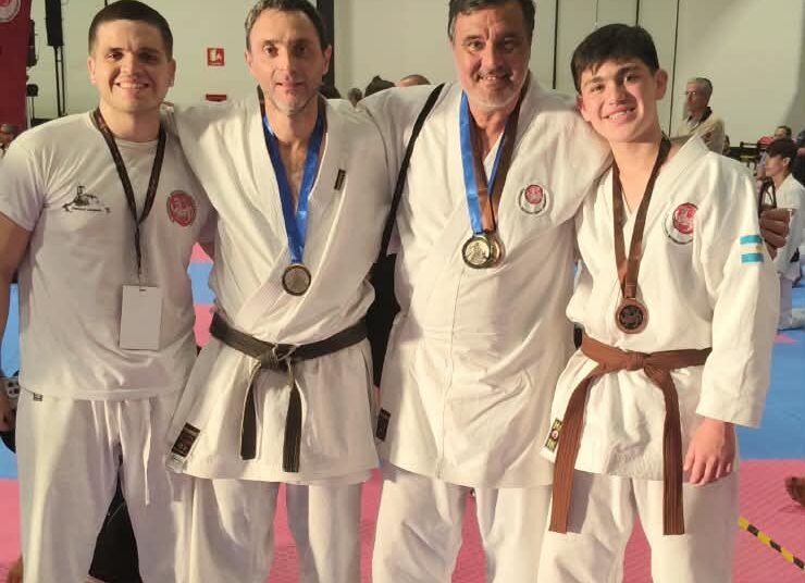 KARATE: LOS NICOLEÑOS SE SUBIERON AL PODIO EN EL MUNDIAL SHOTOKAN DE MÉXICO