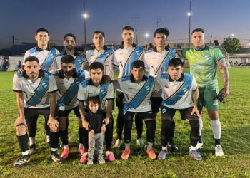 Paraná lo ganó en la última y sigue al acecho de La Emilia