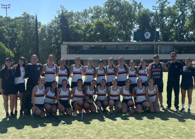 Regatas San Nicolás A debutó con una victoria en el CRC “B” NEA Sub 19
