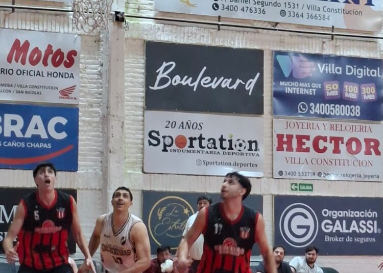 Riberas se quedó con el clásico de Villa Constitución y festejó ante Sacachispa